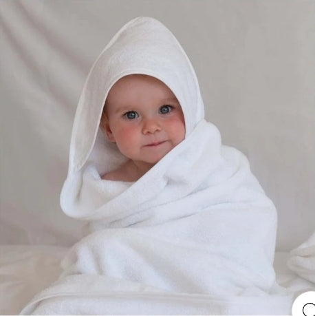 Baby towel with hood
